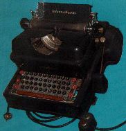 Schreibmaschine mit Dvorak-Tastatur